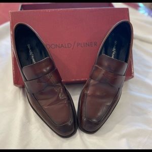 Donald Pliner Men’s Dress Brown Shoes Size: 8 1/2 - Used - Good Condition